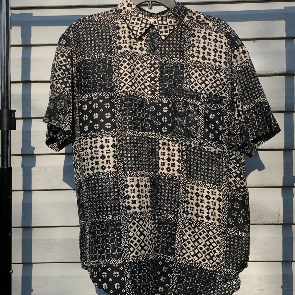100% Silk Black & Cream Short Sleeve Button Down